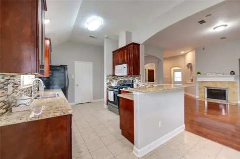14802 Newton Falls Lane Sugar Land TX 77498