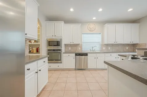 4202 Stone Oak Court Missouri City TX 77459