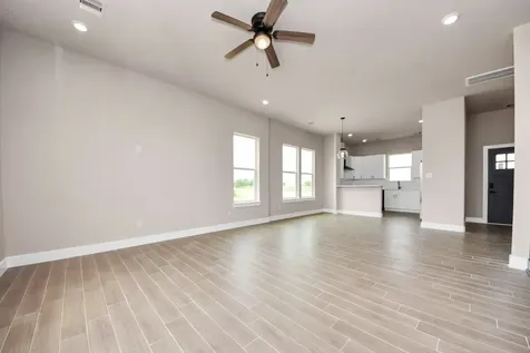 11141 Road 5503 Cleveland TX 77327