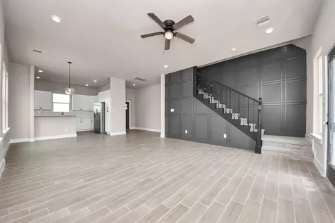 11141 Road 5503 Cleveland TX 77327