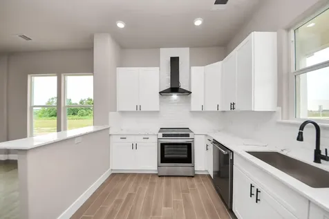 11141 Road 5503 Cleveland TX 77327