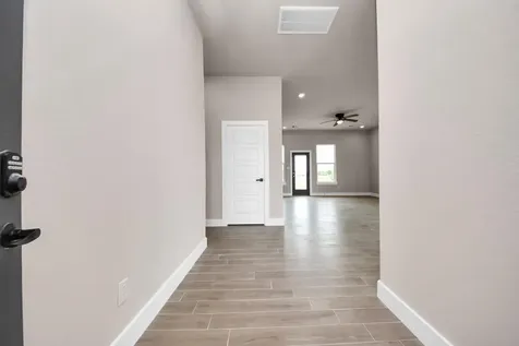 11141 Road 5503 Cleveland TX 77327