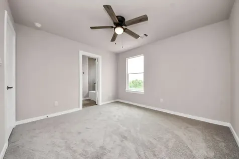 11141 Road 5503 Cleveland TX 77327
