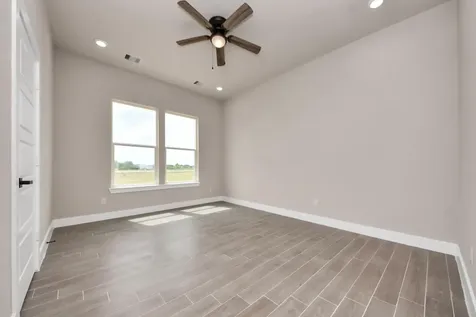 11141 Road 5503 Cleveland TX 77327