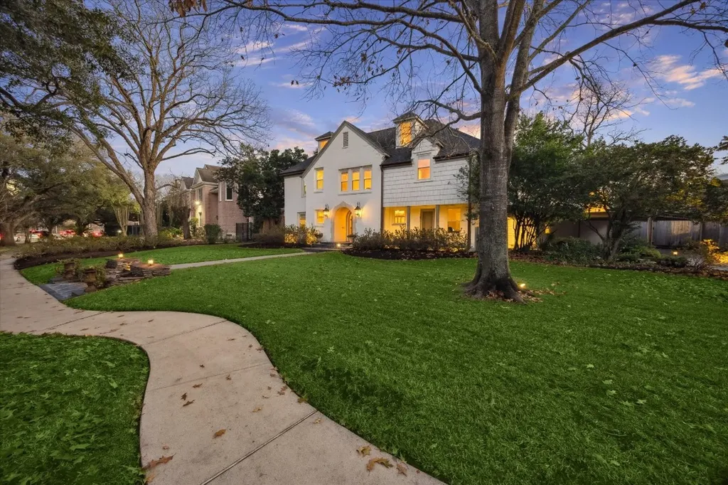 2305 Blue Bonnet Boulevard Houston TX 77030