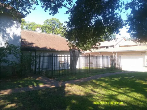 12411 W Village Drive D Houston TX 77039