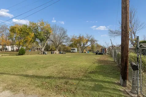 2716 Southmore Avenue E Pasadena TX 77502