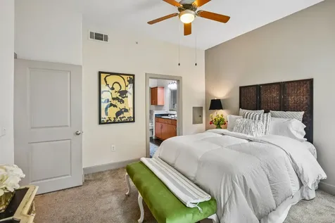 1901 Post Oak Boulevard 2607 Houston TX 77056