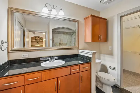 1901 Post Oak Boulevard 2607 Houston TX 77056