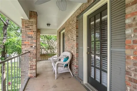 8711 Bent Tree Drive College Station TX 77845