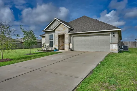 2312 Three Wood Way Walk Navasota TX 77868