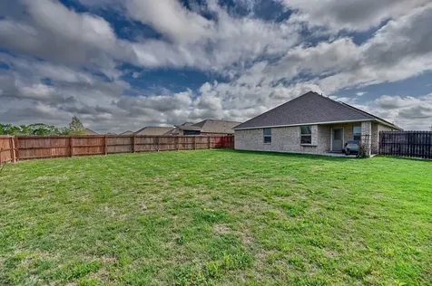 2312 Three Wood Way Walk Navasota TX 77868
