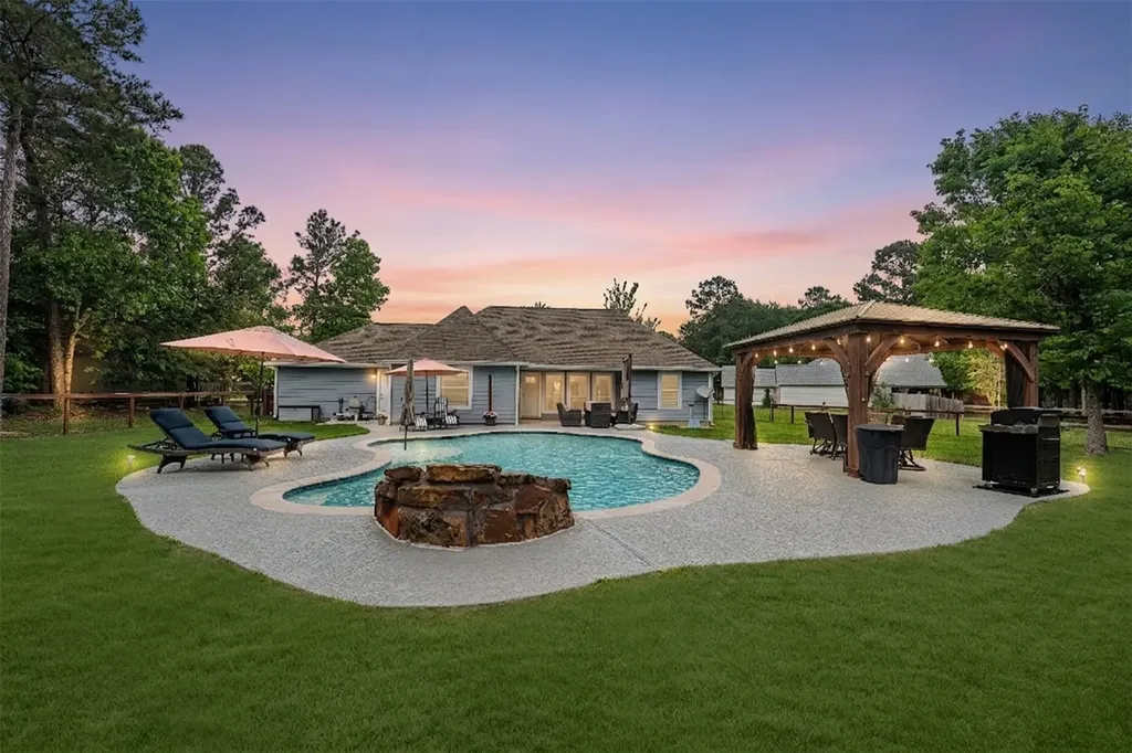 10500 Fawn Mist Court Conroe TX 77303
