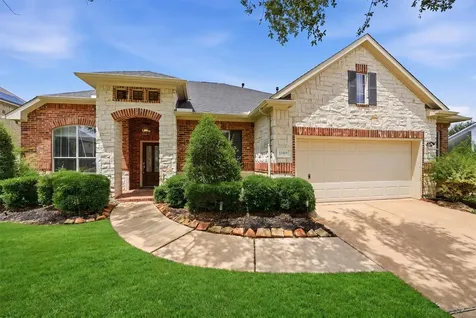 13401 Indigo Sands Drive Pearland TX 77584