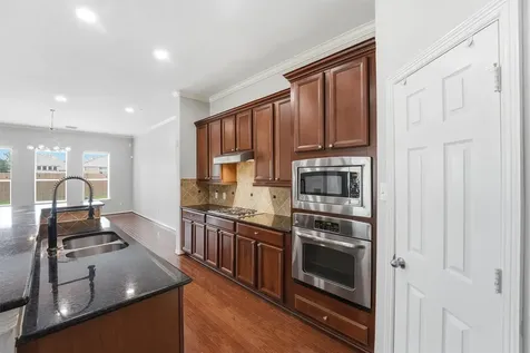 13401 Indigo Sands Drive Pearland TX 77584