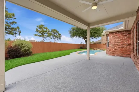 13401 Indigo Sands Drive Pearland TX 77584