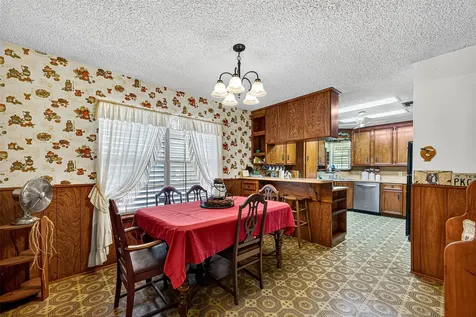 12021 7th 1/2 Street Santa Fe TX 77510