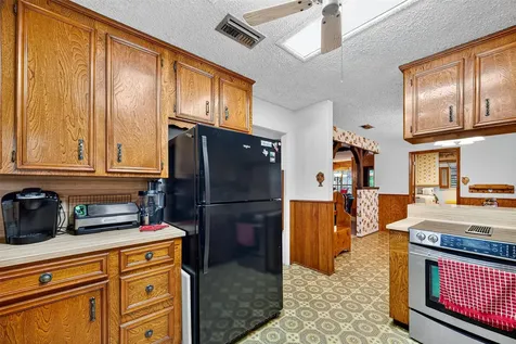 12021 7th 1/2 Street Santa Fe TX 77510