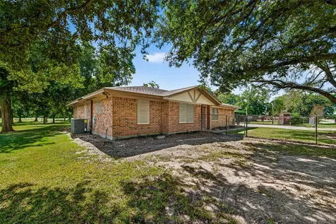 12021 7th 1/2 Street Santa Fe TX 77510
