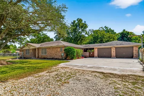 12021 7th 1/2 Street Santa Fe TX 77510