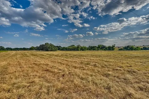 42 Acres Ganske Road Burton TX 77835