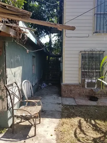 2210 Hardy Street Houston TX 77026