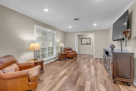 10051 Meadow Lake Lane Houston TX 77042