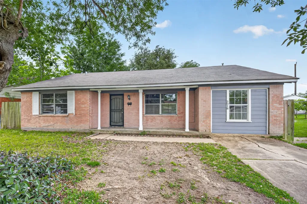 4118 Sunflower Street Houston TX 77051