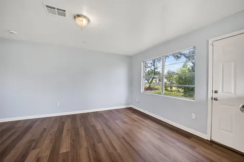 4118 Sunflower Street Houston TX 77051