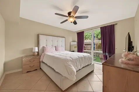 4649 Wild Indigo Street 336 Houston TX 77027