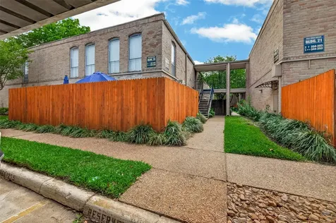 4649 Wild Indigo Street 336 Houston TX 77027