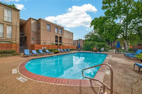 4649 Wild Indigo Street 336 Houston TX 77027