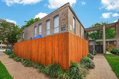 4649 Wild Indigo Street 336 Houston TX 77027