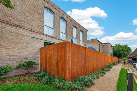 4649 Wild Indigo Street 336 Houston TX 77027