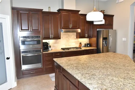 14822 Twin Waters Court Houston TX 77044