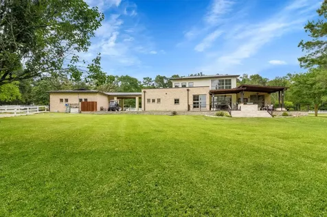 19727 Country Lake Drive Magnolia TX 77355