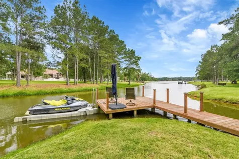 19727 Country Lake Drive Magnolia TX 77355