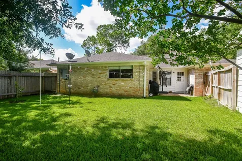 12806 Westhorpe Drive Houston TX 77077