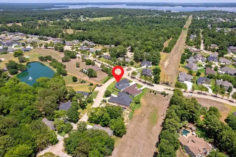 114 Bentwood Drive Montgomery TX 77356