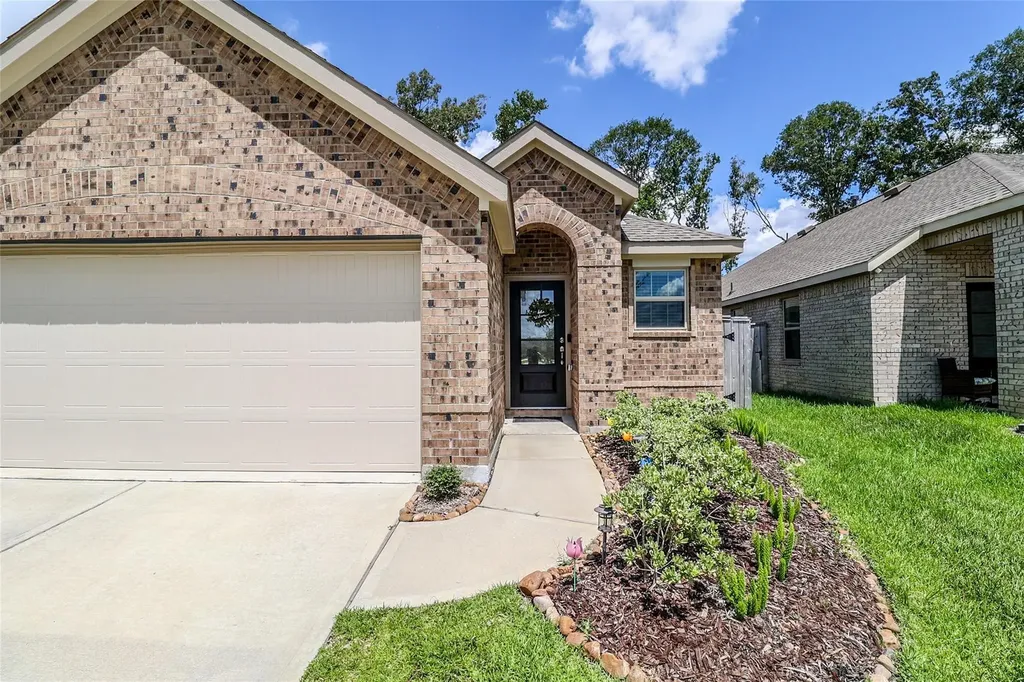 19380 Villa Mesa Drive New Caney TX 77357
