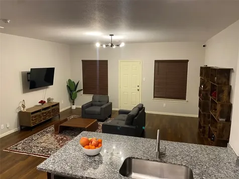 6513 Knox Street Houston TX 77091