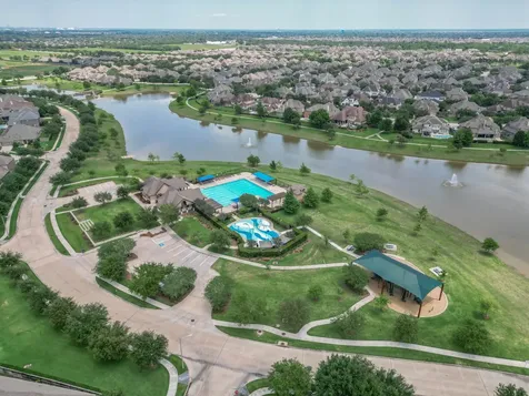 2332 Shallow Creek Lane Friendswood TX 77546