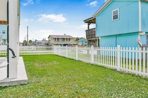 16630 Jean Lafitte Road Galveston TX 77554