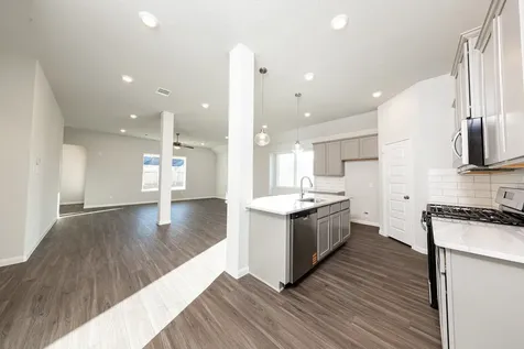 3036 Mistflower Trail Brookshire TX 77423
