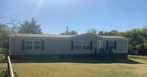 520 County Road 5015 Leonard TX 75452