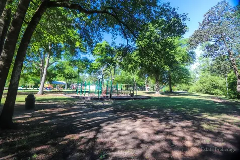 R4 Dogwood New Caney TX 77357