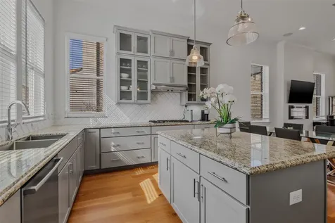 10943 Grove Tree Lane Houston TX 77043