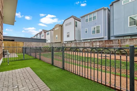 10943 Grove Tree Lane Houston TX 77043