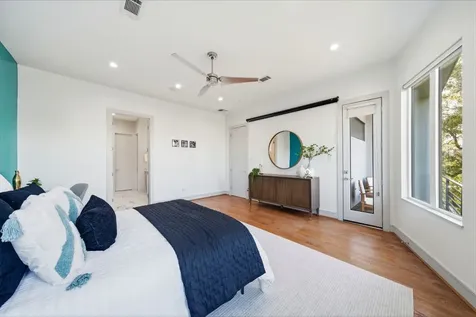 1405 Vermont Street A Houston TX 77006