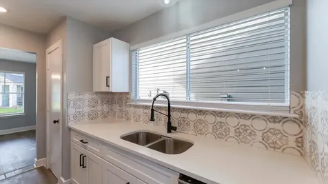 3819 W Traditions Court Houston TX 77082
